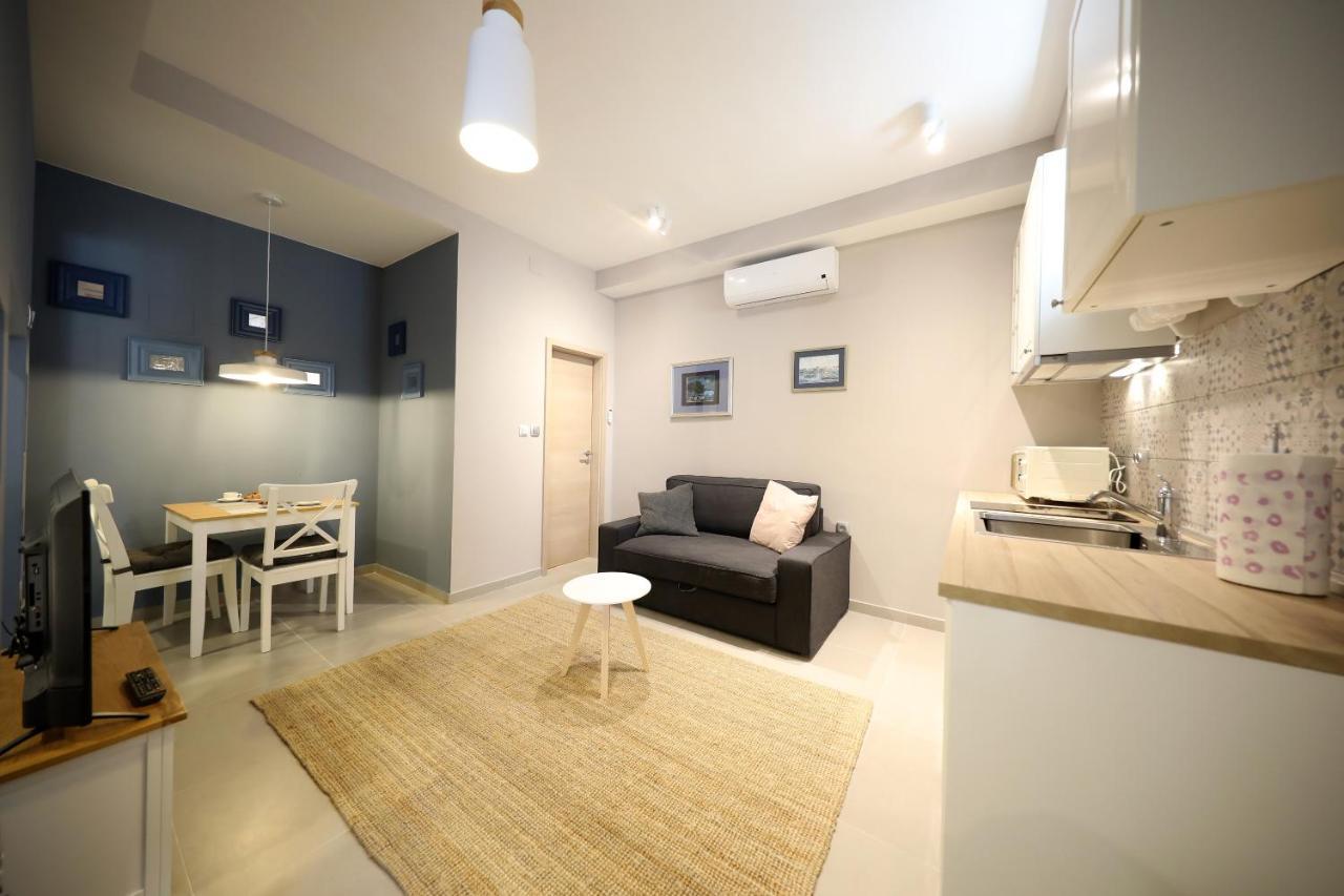 زادار Teatro Verdi Accommodation المظهر الخارجي الصورة